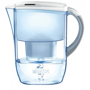Brita Fjord Water Filter with Pour-through Flip-top Lid and Cartridge 2.6 Litre Capacity White Ref 100007